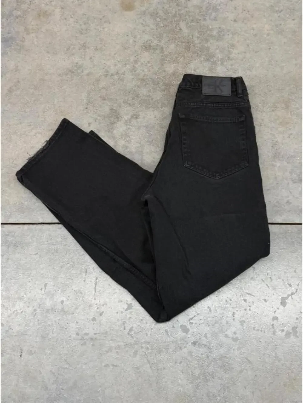 vintage calvin klein faded black relaxed baggy fit jeans size 33 x 32